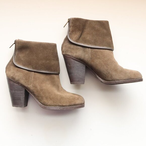 Vince Camuto Hamilton Green Suede Leather Block Heel Ankle Boots Booties 7.5 - Picture 12 of 16